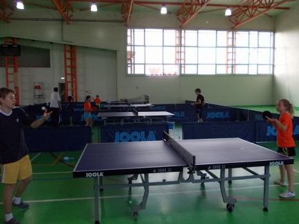 Clubul Iris Oradea cheamă copiii la tenis de masă 
